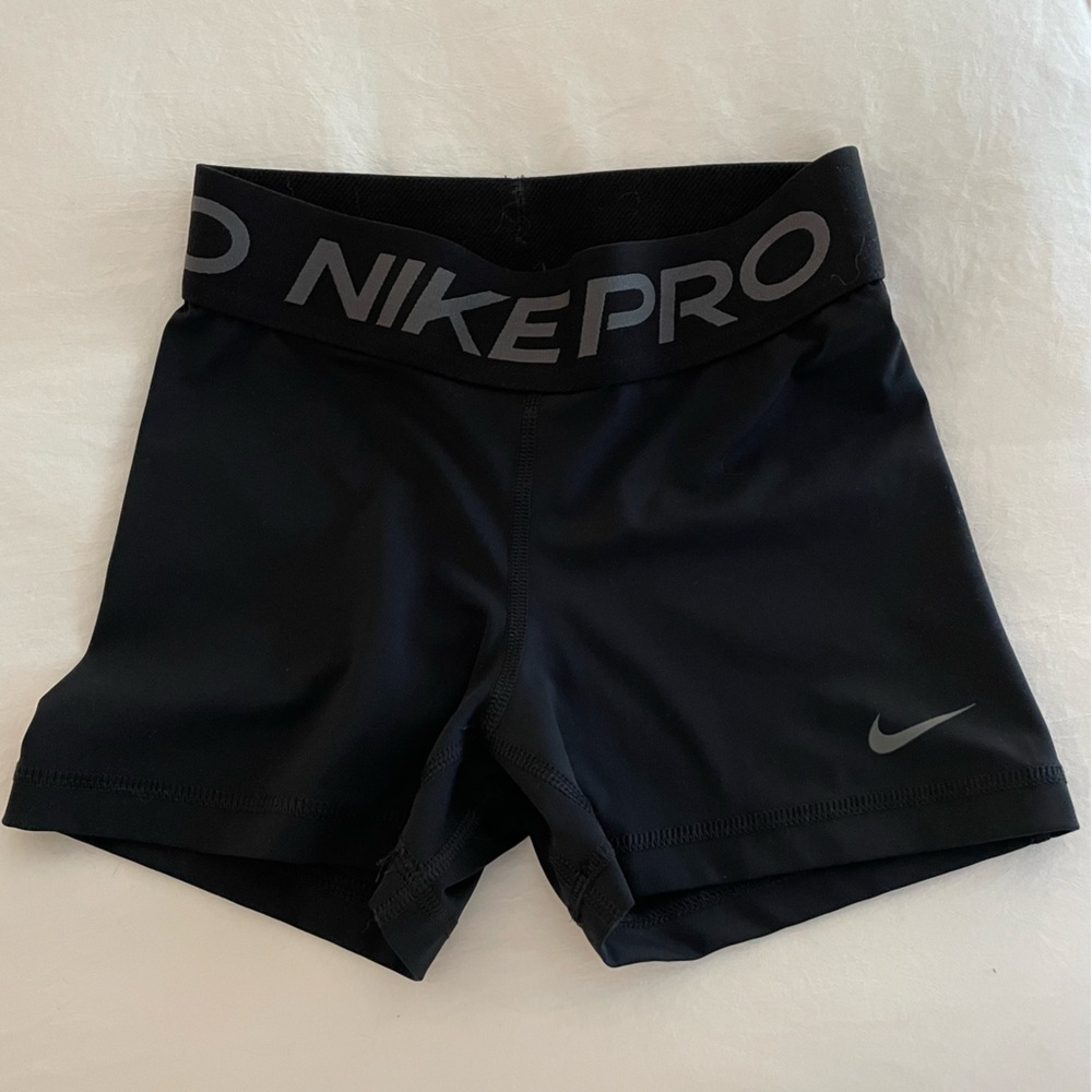 Nike Pro Women's 3" Shorts